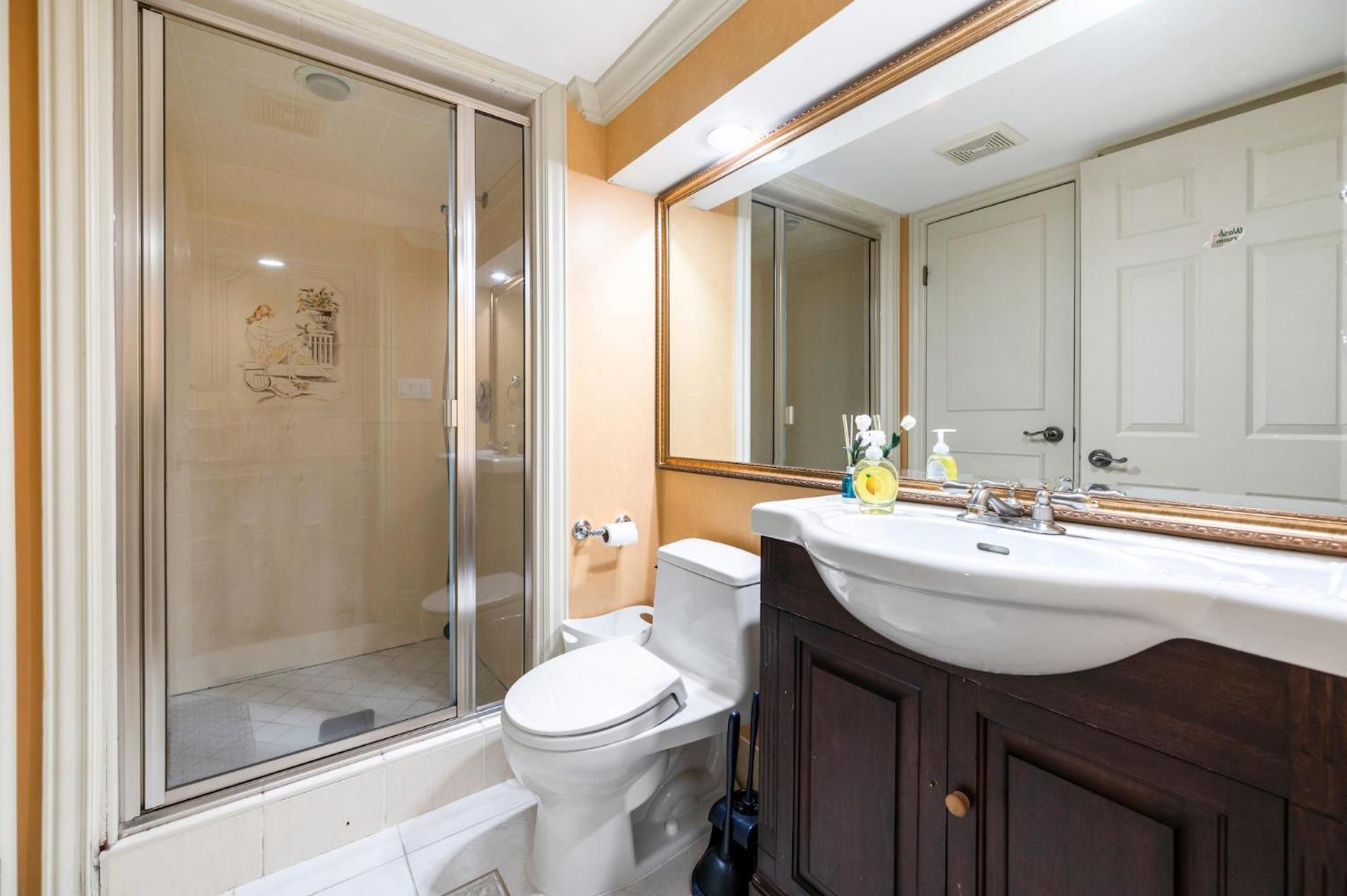 Charming Retreat On Cypress Street, Your Home Away From Home فانكوفر المظهر الخارجي الصورة