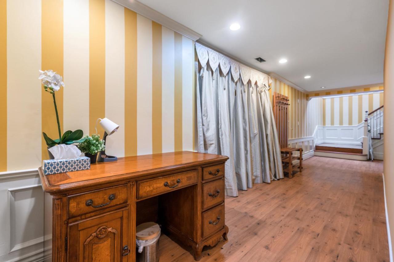 Charming Retreat On Cypress Street, Your Home Away From Home فانكوفر المظهر الخارجي الصورة