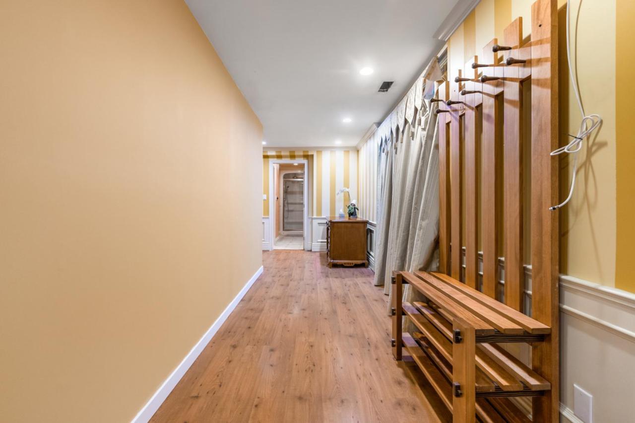 Charming Retreat On Cypress Street, Your Home Away From Home فانكوفر المظهر الخارجي الصورة